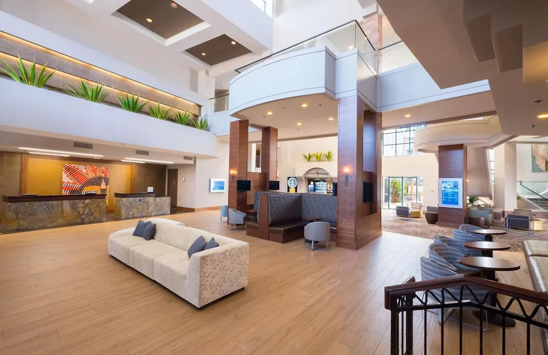 Hilton Phoenix Airport-1